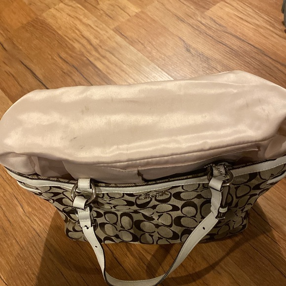 COACH bag - Picture 9 of 12